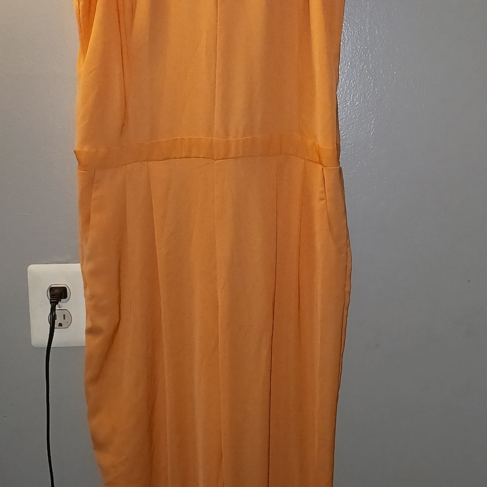 Mossimo peach jumper